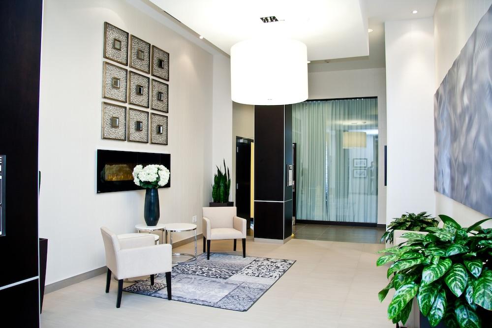 The Hollis - A Doubletree By Hilton 4*