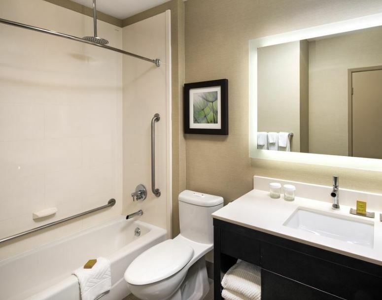 The Hollis - A Doubletree By Hilton Hotel Halifax
